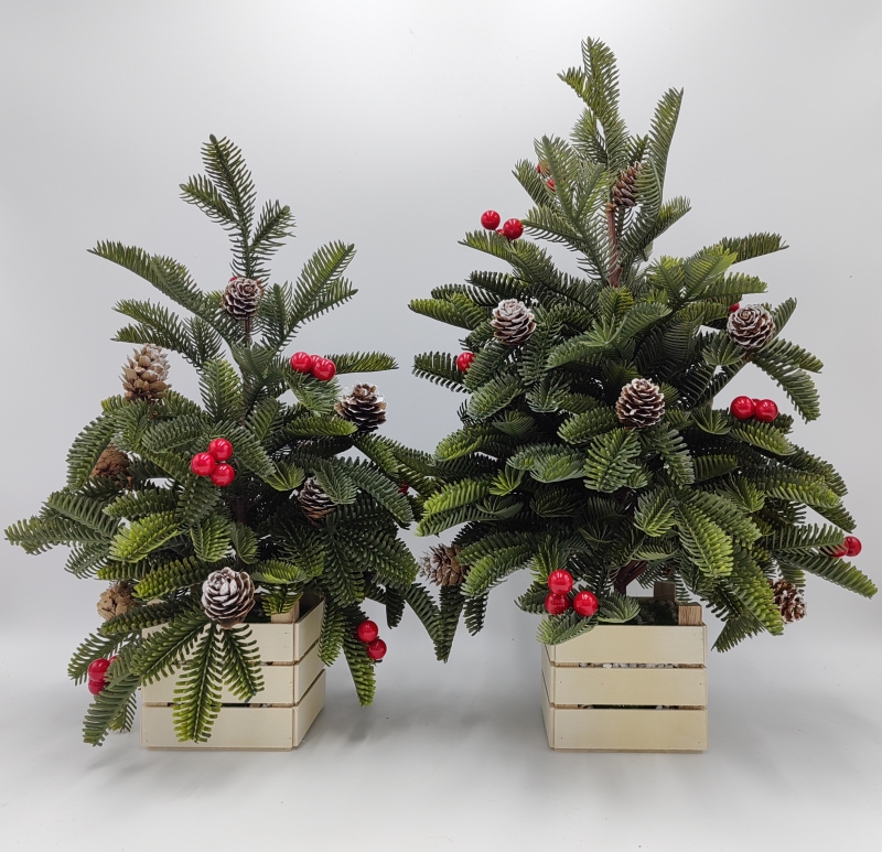 Rustic Red‑Berry Mini Evergreen Duo